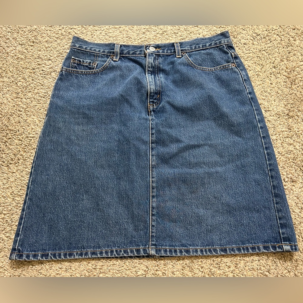 Levi's Classic Blue Denim Skirt Women's Cotton Size 12 Y2K Regular Red Tab Jean